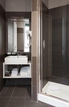 San Pietro Suites Рим Экстерьер фото